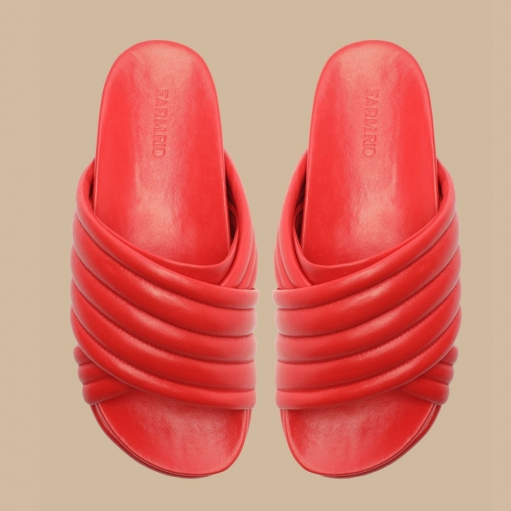 Red Puff Platform Sandal - Picture 7 of 10